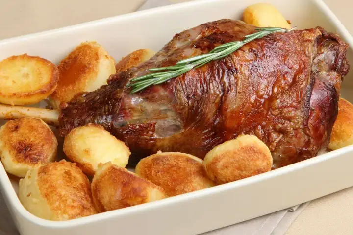 Agnello al Forno Perfetto - Morbido, Succoso e Senza Errori